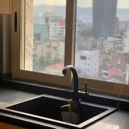 Cityscape Apartman *