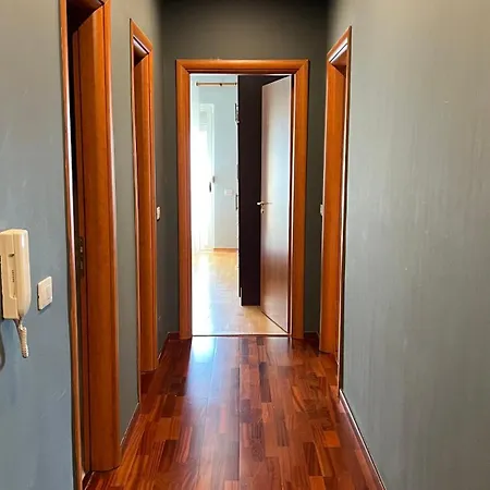 Cityscape Apartman Tirana